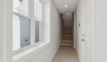 37 S Annapolis B Ave, Atlantic City, NJ 08401