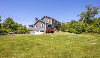 54 Flax Hill Rd, Brookfield, CT 06804