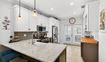611 SELVA LAKES Cir, Atlantic Beach, FL 32233