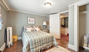 43 Green St, Augusta, ME 04330