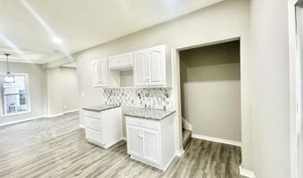 1411 S VanBuren St, Auburn, IN 46706