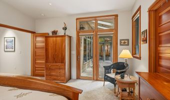 611 Forest St, Ashland, OR 97520