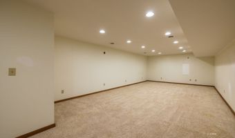 8850 Lavelle Rd, Athens, OH 45701