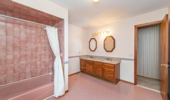 31 Mulford Rd, Andover, NJ 07848