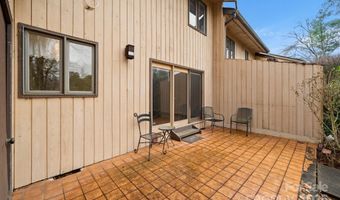 103 Pebble Creek Dr, Asheville, NC 28803