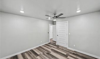 24 Hampstead Ln, Bella Vista, AR 72714