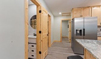 2052 Granny Squirrel Dr, Andrews, NC 28901