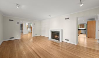 5104 SCARSDALE Rd, Bethesda, MD 20816