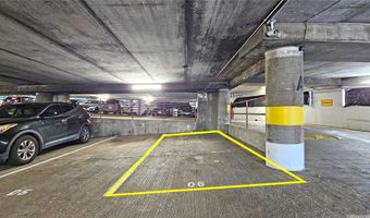 796 Isenberg St 16A, Honolulu, HI 96826