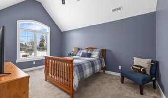 549 Morningstar Rd, Auburn, IN 46706