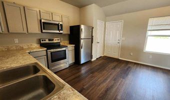 1072 Huntington Dr, Benton, AR 72019
