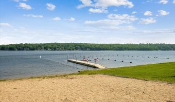 25 Ross Ave, Coventry, CT 06238