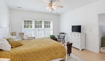 216 N RED HAVEN Ln, Dover, DE 19901