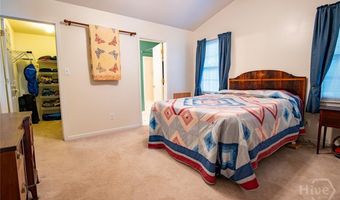 165 Spring Lake Dr, Athens, GA 30605