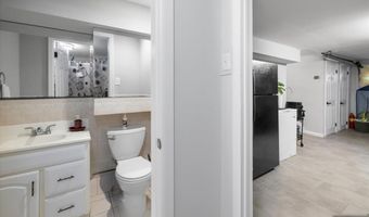 33 Coyne Ct, Bergenfield, NJ 07621