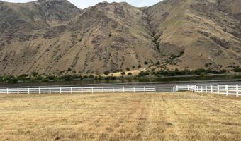 Snake River Road, Asotin, WA 99402