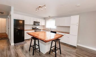 367 Napoli Ct, Ballwin, MO 63021