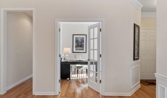 35 Greenside Ln 35, Acton, MA 01720