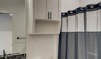 703 Julesburg Ln, Benton, LA 71006