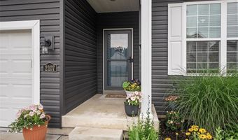 2107 Henley Woods Dr, Arnold, MO 63010