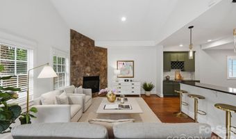 1815 DeArmon Dr, Charlotte, NC 28205