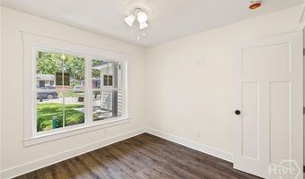 1917 Harrison St, Savannah, GA 31404