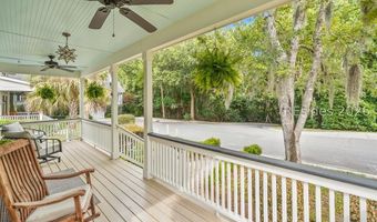 120 Lyford Pl, Beaufort, SC 29902