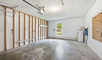 14767 Woodland Rd, Athens, AL 35613