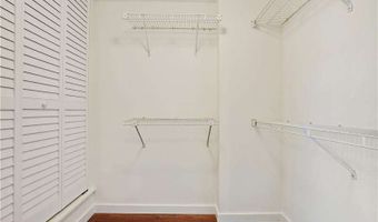 587 Virginia 315, Atlanta, GA 30306