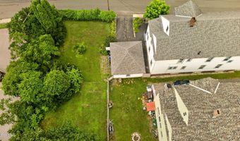 386 Division St, Amsterdam, NY 12010