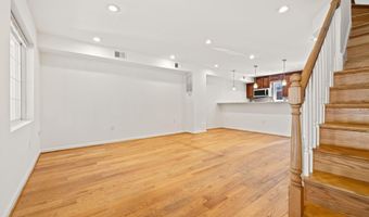 329 18TH Pl NE, Washington, DC 20002