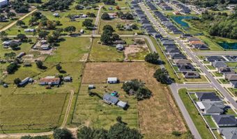 318 SKYBLUE Ln, Auburndale, FL 33823