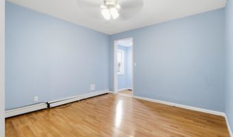 13 MEADOW, Bayonne, NJ 07002