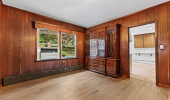 11 Gregory Rd, Cos Cob, CT 06807