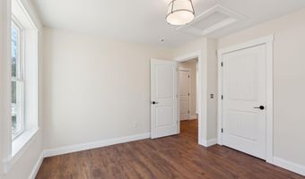 1540 Foxes Ridge Rd, Acton, ME 04001