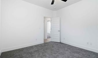 7014 Orange Ave, Bentonville, AR 72713