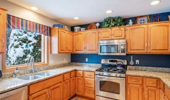 W6063 STRAWFLOWER Drive, Appleton, WI 54915