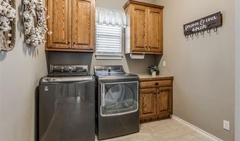 330 Parkhill Ln, Bartlesville, OK 74006