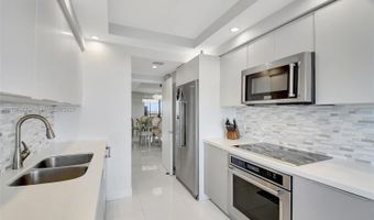 2000 Island Blvd 808, Aventura, FL 33160