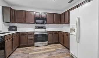 101 Apache Trl, Alvarado, TX 76009