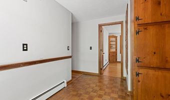 12 Lord Jeffrey Dr, Amherst, NH 03031