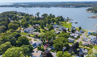 207 Pawson Rd, Branford, CT 06405