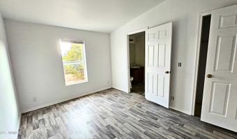55 N Country Club Dr, Concho, AZ 85924