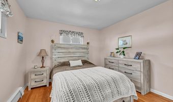 64 Golden Hill Rd, Danbury, CT 06811