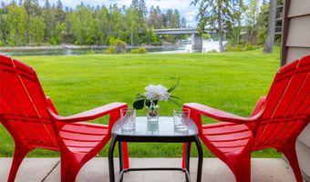 180 Vista Ln 152, Bigfork, MT 59911