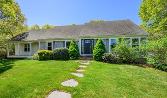 284 Bragg's Ln, Barnstable, MA 02630