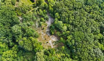 4 Carnation St, Cumberland, RI 02864