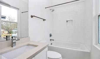 1711 Umstead St, Charlotte, NC 28205