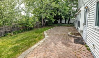 153 12th St, Belford, NJ 07718