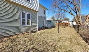 1134 Rapids St, Adel, IA 50003